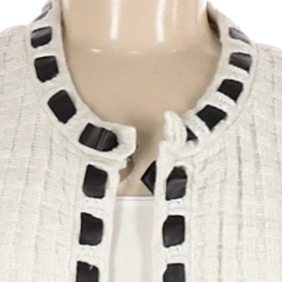 🦓 Stunning White & Silver Metallic Cardigan with Black Satin Ribbon Trim - M - Picture 2 of 8